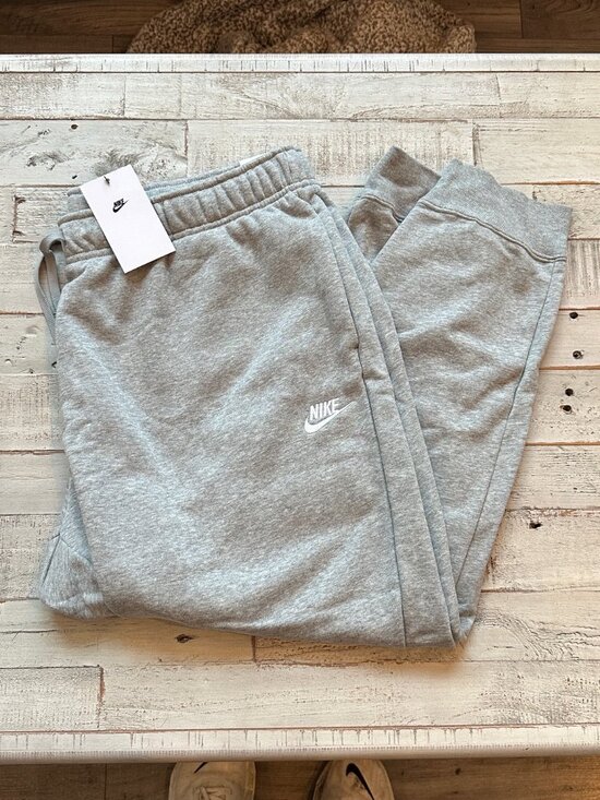 Nike Sportswear Womens Gray Joggers NWT - Picture 1 of 5